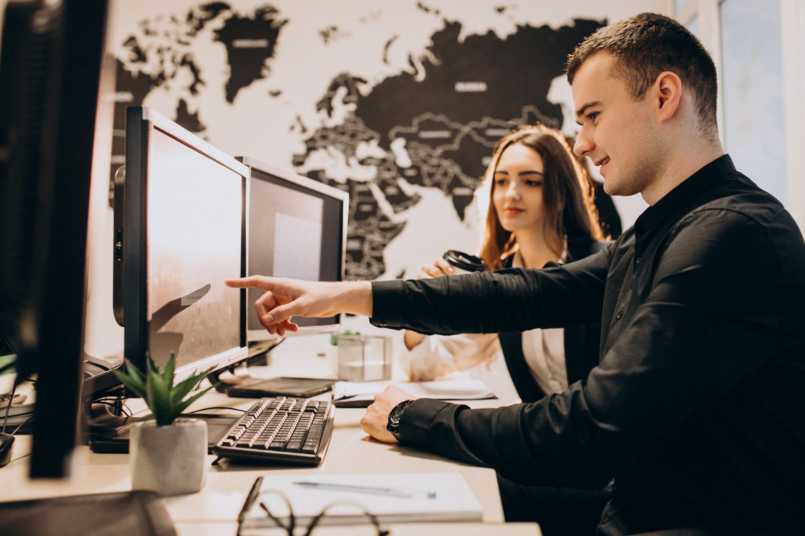 Quais as diferenças entre SaaS e software sob medida e qual escolher?